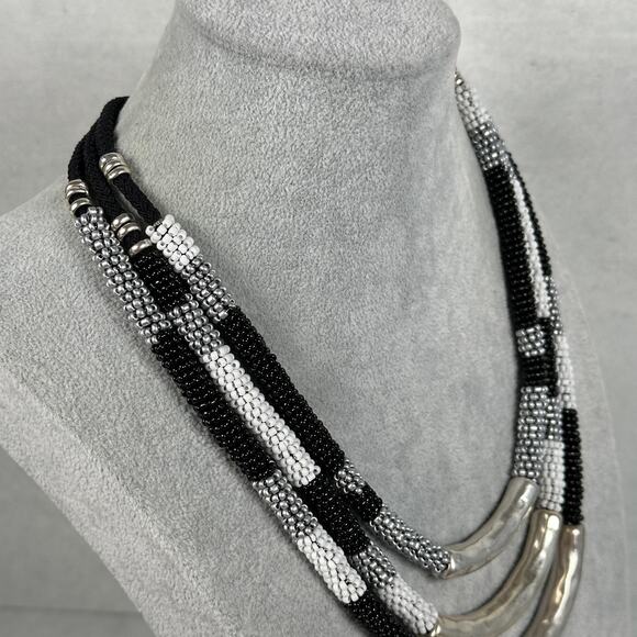 Chicos Statement Necklace Black White Silver Hammered Metal Layered Beaded - Picture 5 of 8